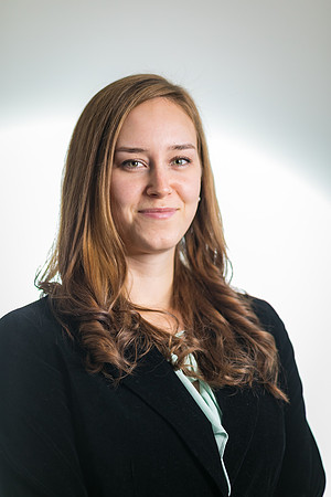 Angelica-headdshots-2018-8