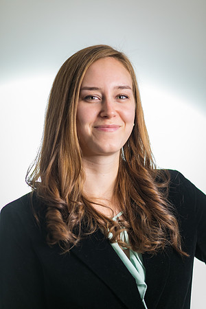 Angelica-headdshots-2018-10