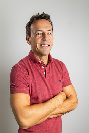 Achim-Professional-Headshots-By-Genava-Leigh-Photography-14