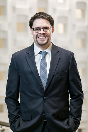 UBS-Group-Headshots-2018-283