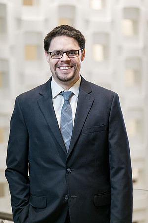 UBS-Group-Headshots-2018-298