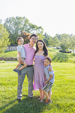 Zhou-Family-Photography-2023-by-Genava-Leigh-18