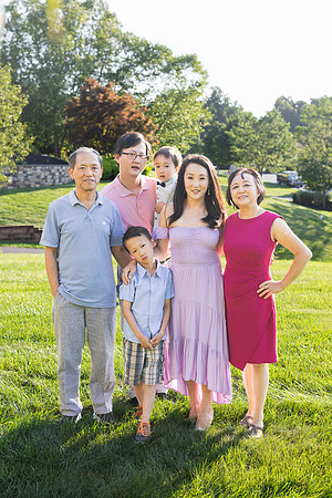 Zhou-Family-Photography-2023-by-Genava-Leigh-31