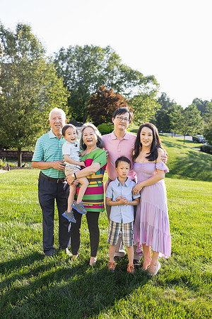 Zhou-Family-Photography-2023-by-Genava-Leigh-41