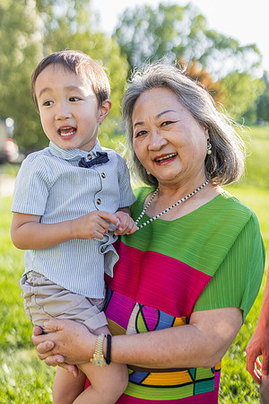 Zhou-Family-Photography-2023-by-Genava-Leigh-51
