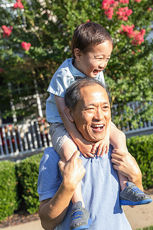 Zhou-Family-Photography-2023-by-Genava-Leigh-61