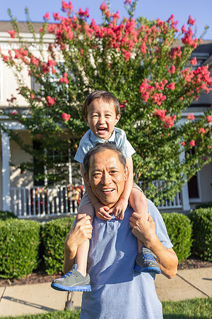 Zhou-Family-Photography-2023-by-Genava-Leigh-62