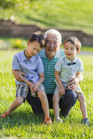 Zhou-Family-Photography-2023-by-Genava-Leigh-86