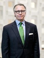 UBS-Group-Headshots-2018-3