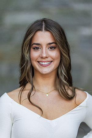 Carla-WCU-Graduation-Photography-by-Genava-Leigh-111
