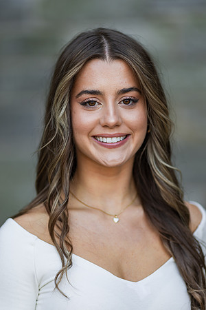 Carla-WCU-Graduation-Photography-by-Genava-Leigh-117