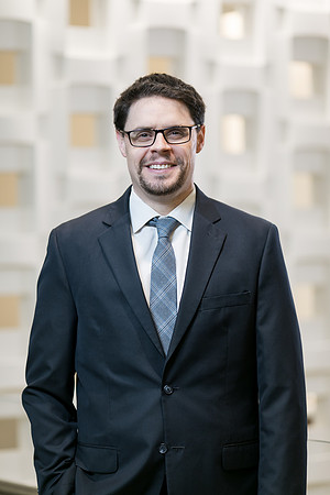 UBS-Group-Headshots-2018-291