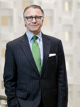 UBS-Group-Headshots-2018-4