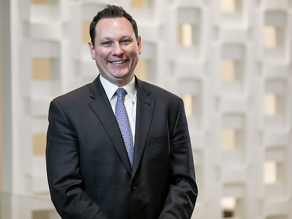 UBS-Group-Headshots-2018-77