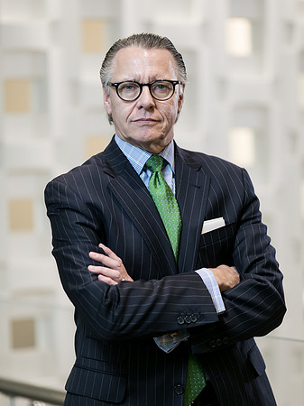 UBS-Group-Headshots-2018-8