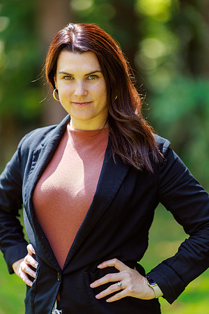 Alyson-Herman-Headshot-Photography- by-Genava-Leigh-104