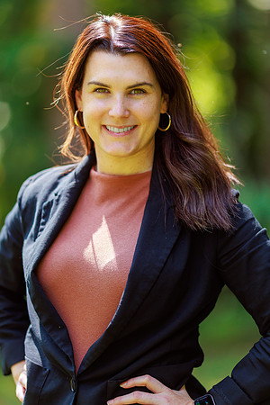 Alyson-Herman-Headshot-Photography- by-Genava-Leigh-121